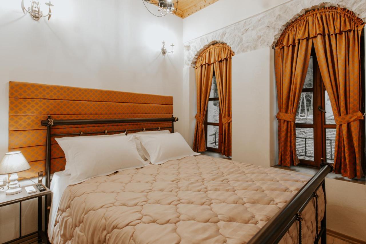 Hotel Ss Kekezi Gjirokastër Екстериор снимка