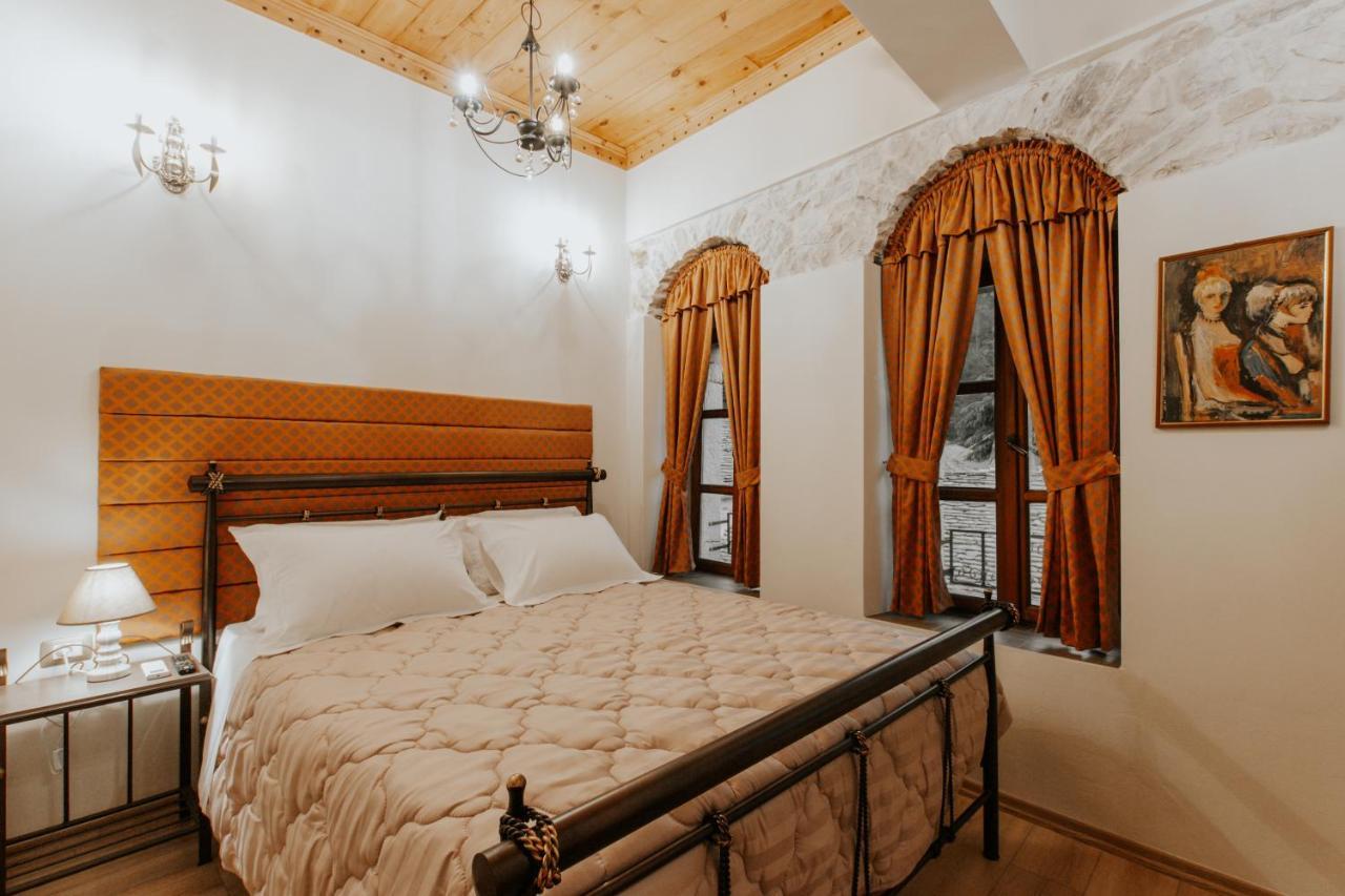 Hotel Ss Kekezi Gjirokastër Екстериор снимка