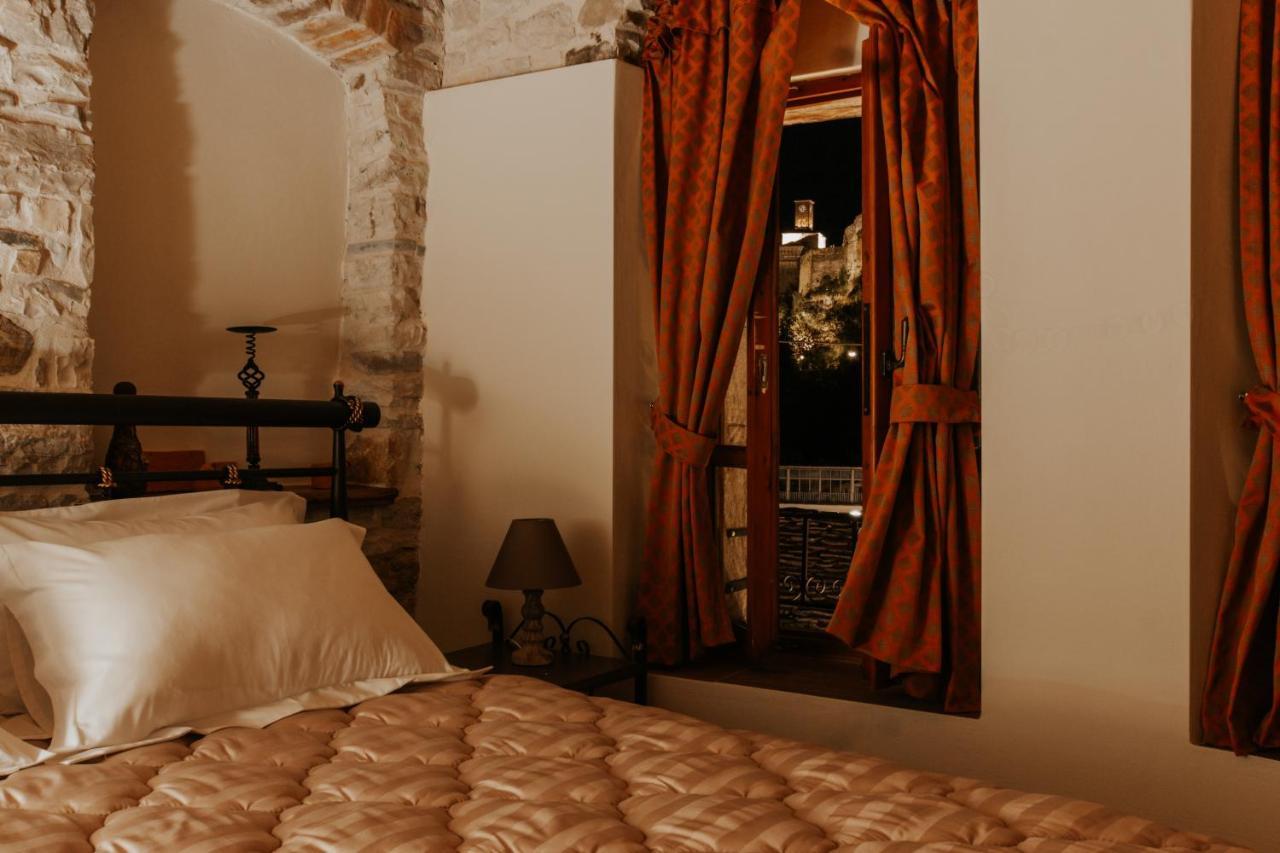Hotel Ss Kekezi Gjirokastër Екстериор снимка