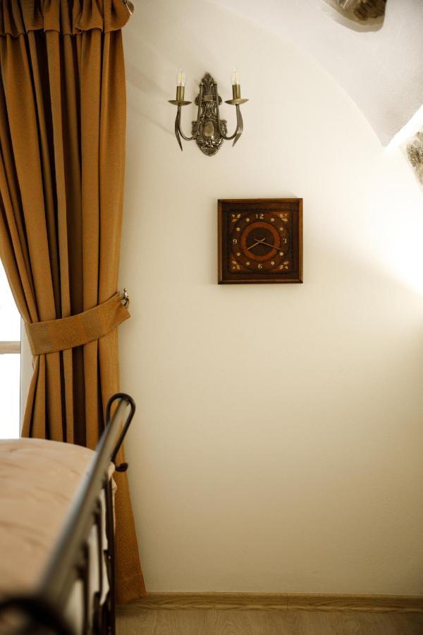 Hotel Ss Kekezi Gjirokastër Екстериор снимка
