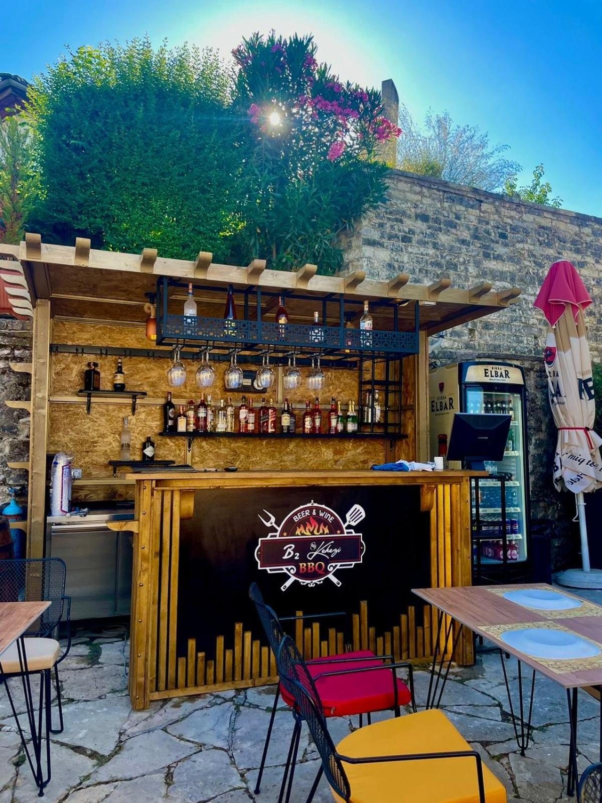 Hotel Ss Kekezi Gjirokastër Екстериор снимка
